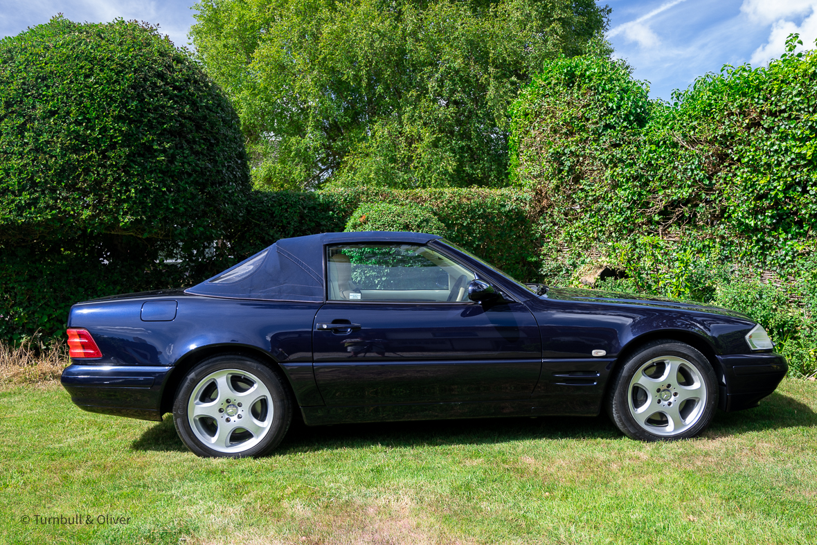 Mercedes Benz SL320 2001