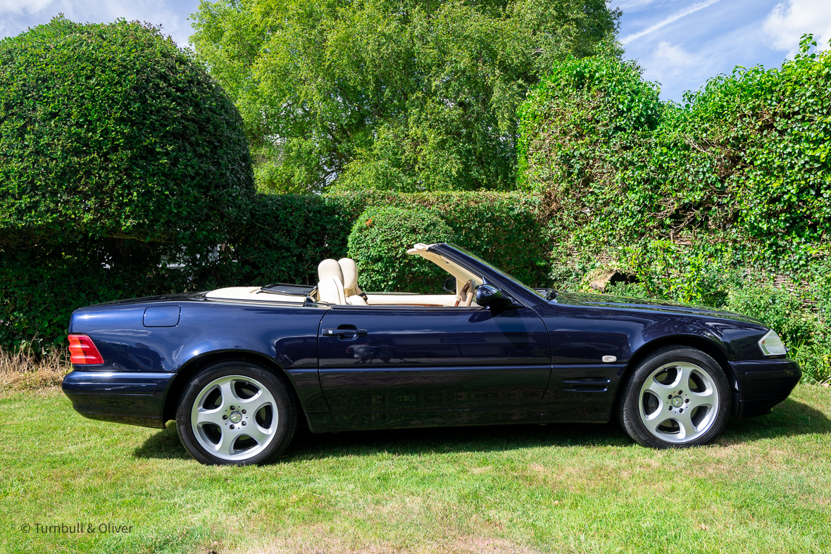 Mercedes Benz SL320 2001