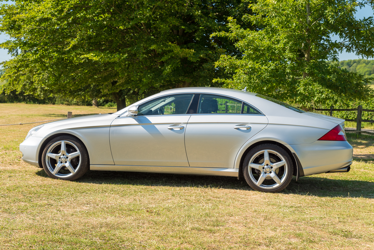 Mercedes Benz CLS 320