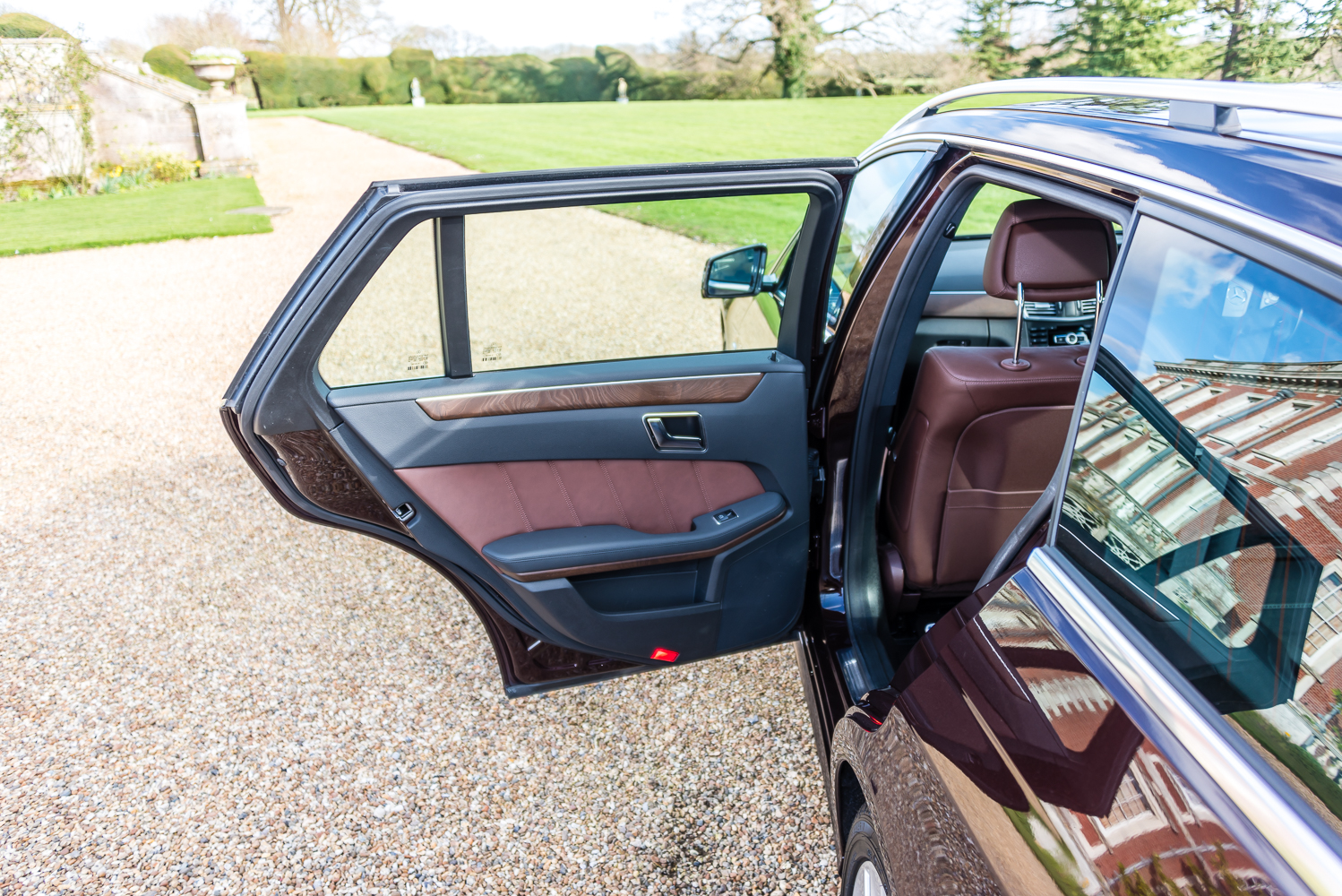 Mercedes Benz E350 Cuprite Brown Metallic