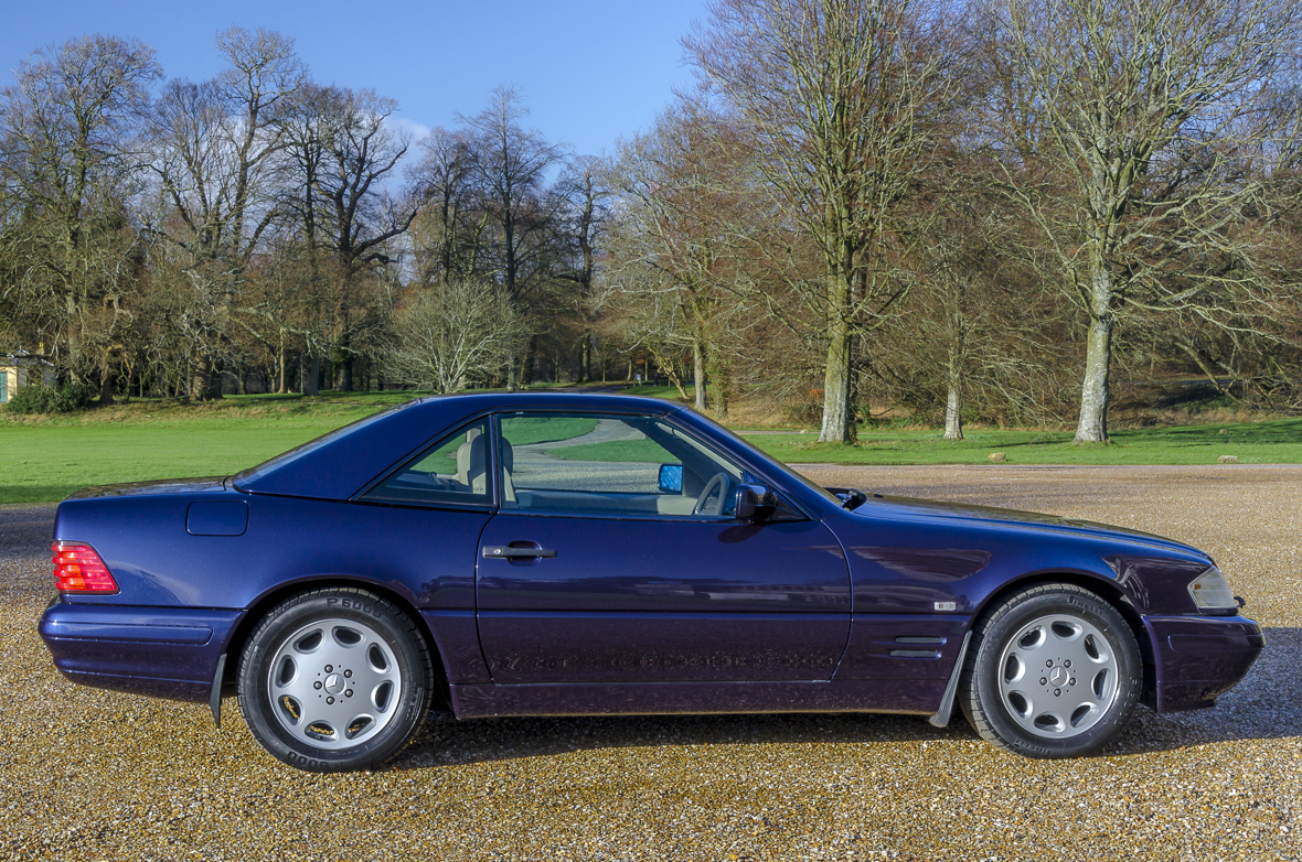 Mercedes Benz SL320